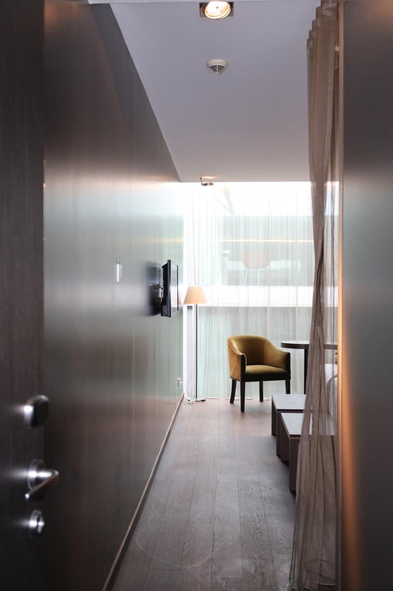 D-Hotel Кортрейк Екстериор снимка