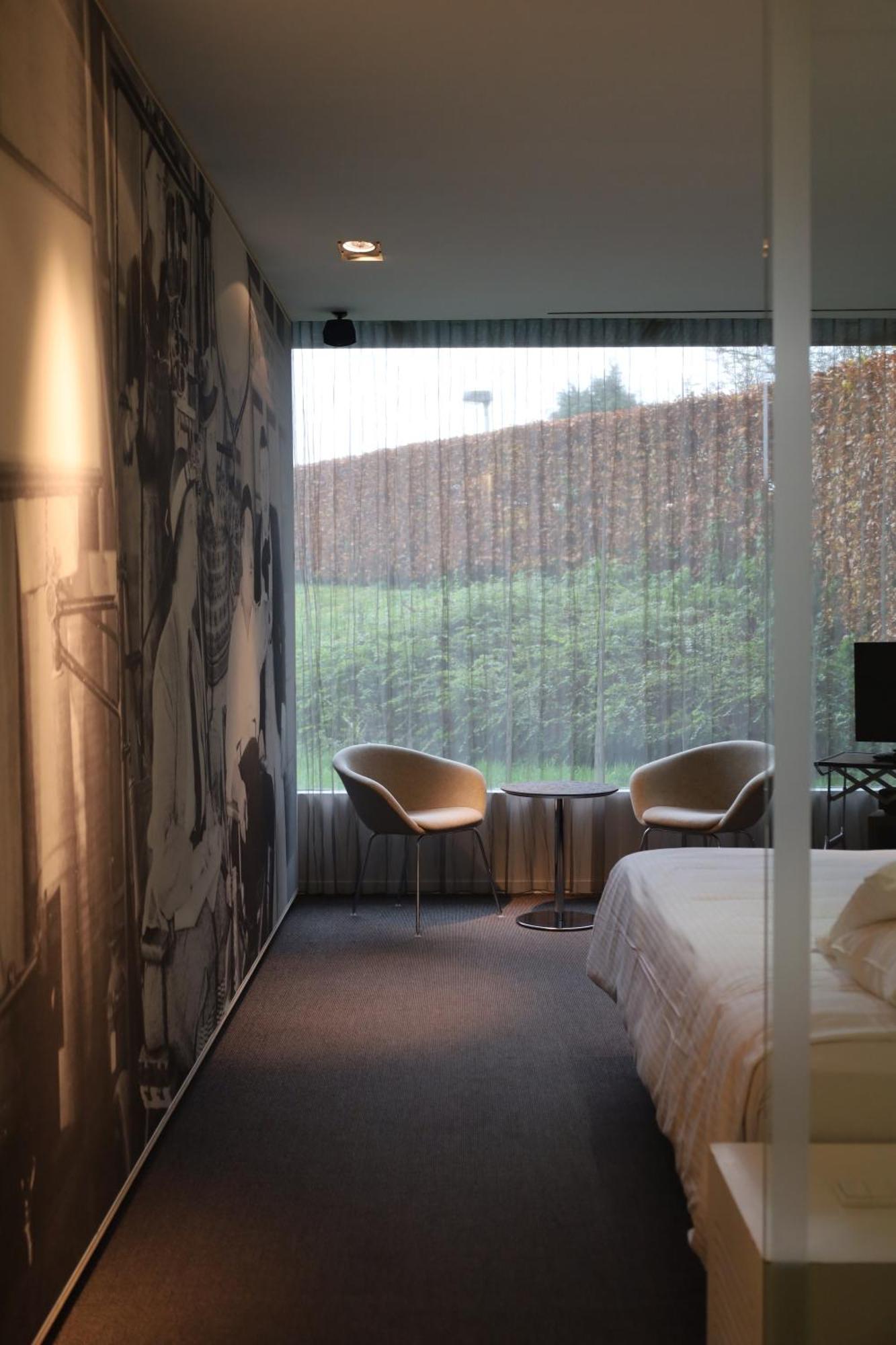 D-Hotel Кортрейк Екстериор снимка