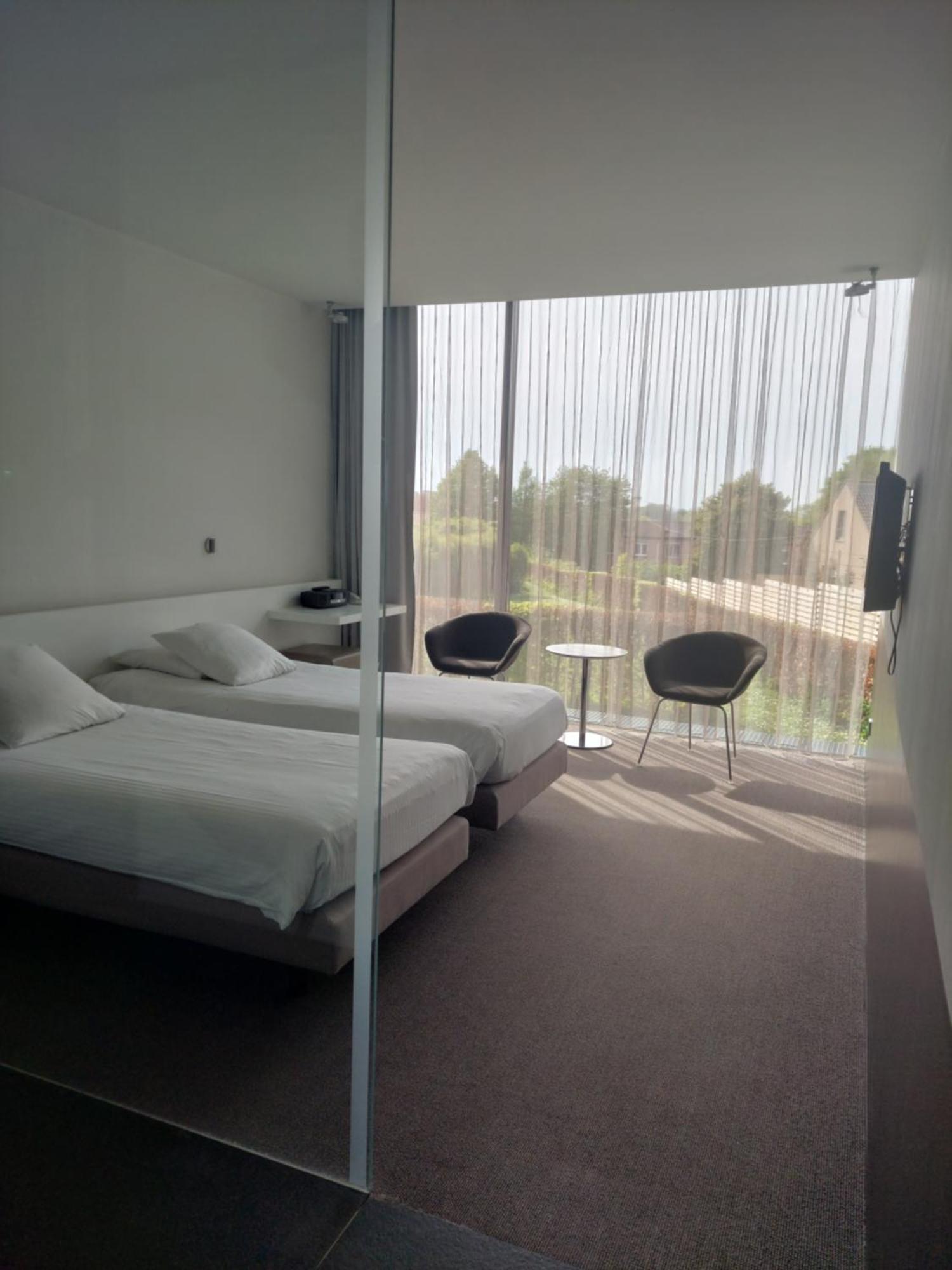 D-Hotel Кортрейк Екстериор снимка