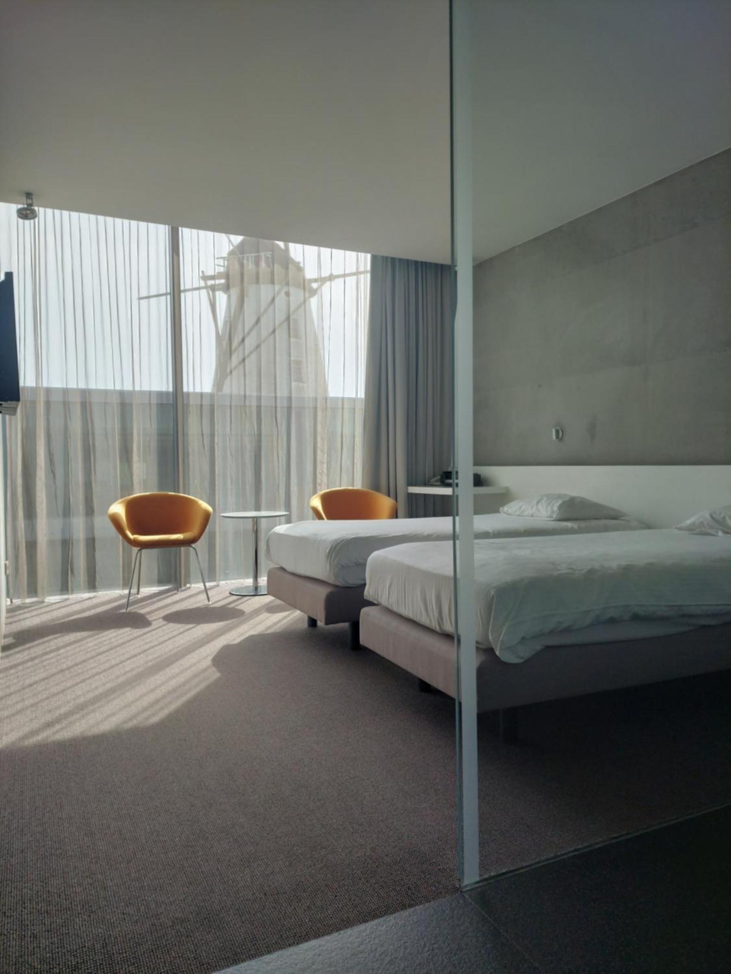 D-Hotel Кортрейк Екстериор снимка